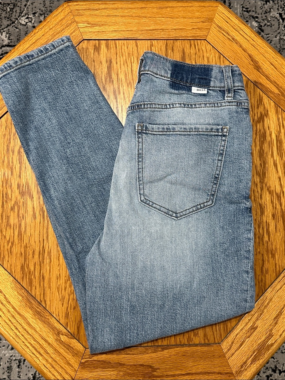 *DAZE* Medium Blue Denim Tough Love Skinny Leg Distressed Jeans Size 27